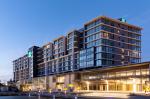Developed by the Amdec Group, Marriott's AC Hotels brand opened its doors in Cape Town closer to the Victoria & Alfred Waterfront. 
